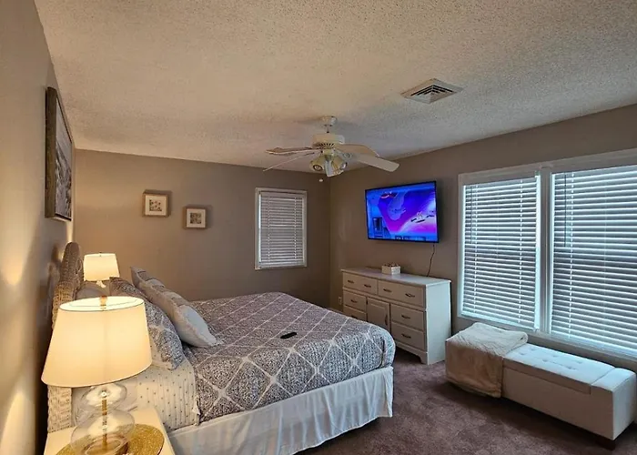 Cozy Bayside Beachhouse Holiday home *